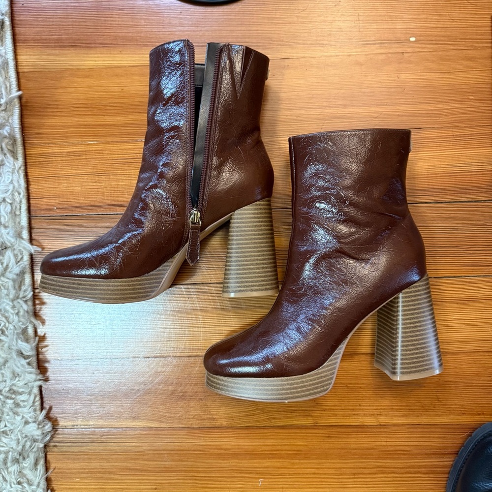 Guess Brown Leather Platform Ankle Boots
